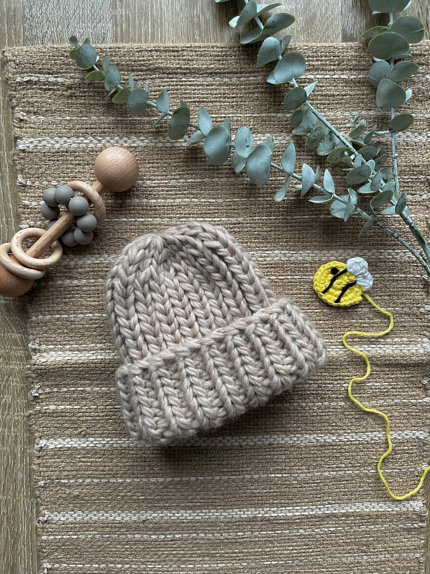 Chunky Oak Beanie ~ Sand